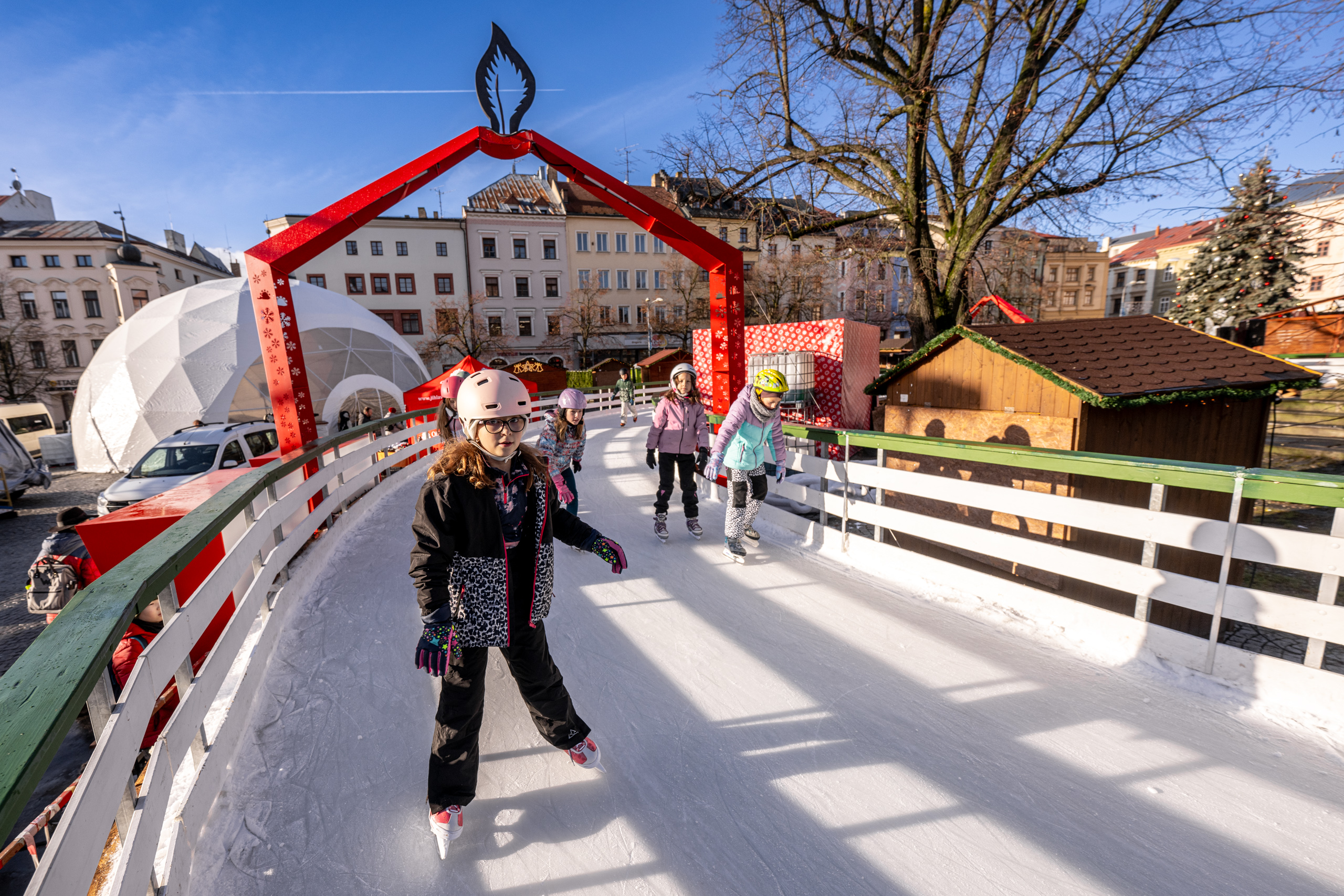 Zima na Vysočině – hurá na lyže i brusle!