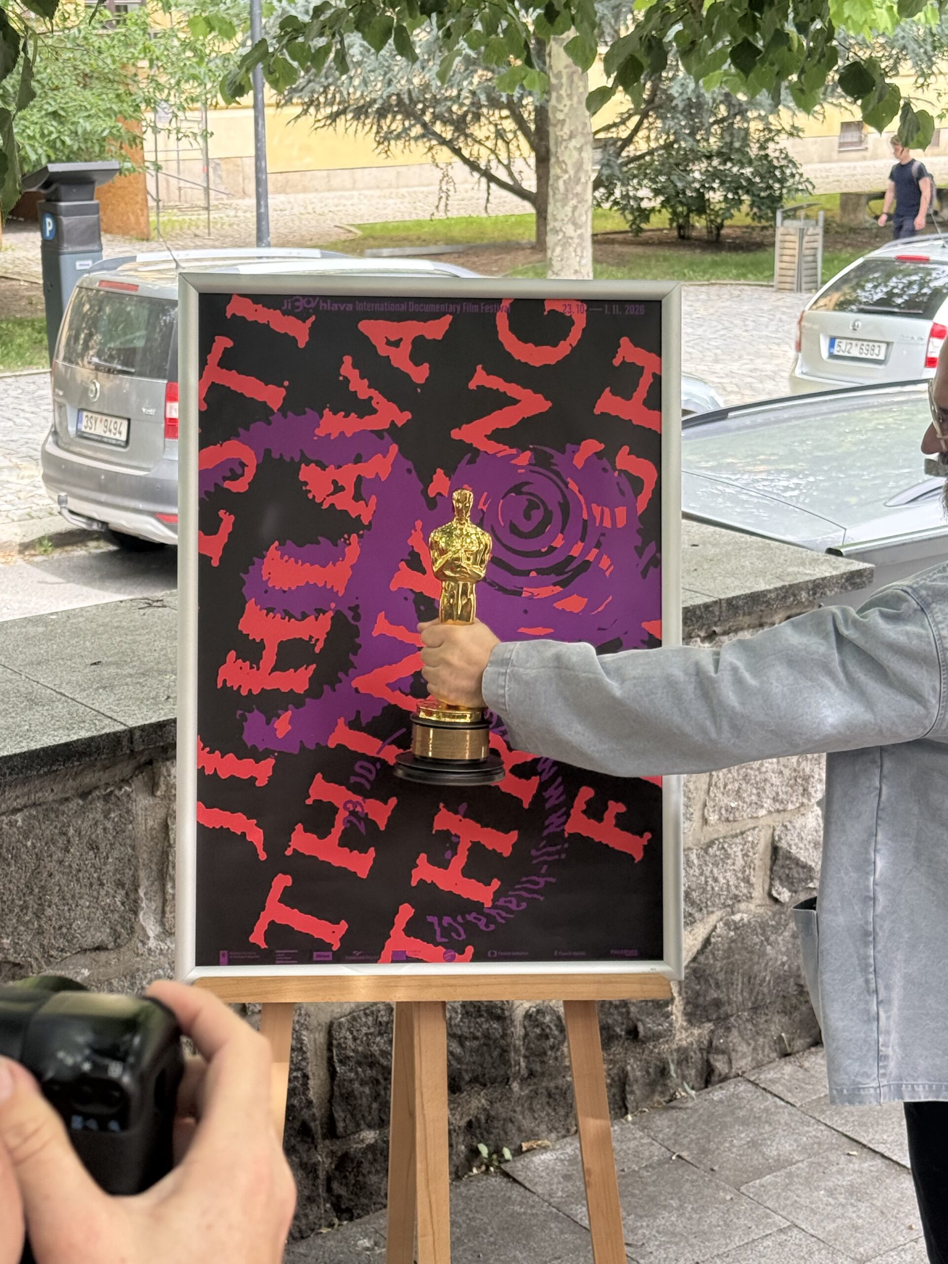MFDF představil plakát pro jubilejní 30. ročník a&nbsp;přivezl ukázat Oscara!